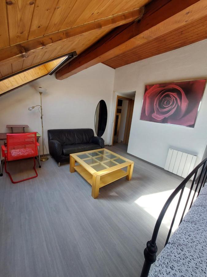 Au Coeur Du Vignoble Sur Bursins Bed and Breakfast Εξωτερικό φωτογραφία