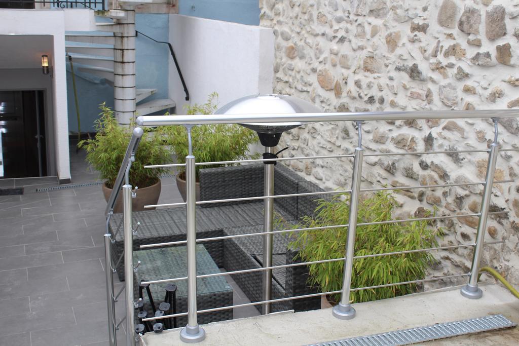 Au Coeur Du Vignoble Sur Bursins Bed and Breakfast Εξωτερικό φωτογραφία